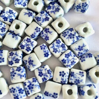 8mm Blue Flower Cube Ceramic Bead