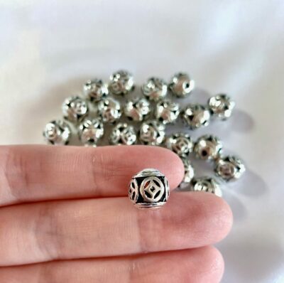 10mm Antique Silver Hollow Fortune Motif Metal Spacer Bead - Image 2